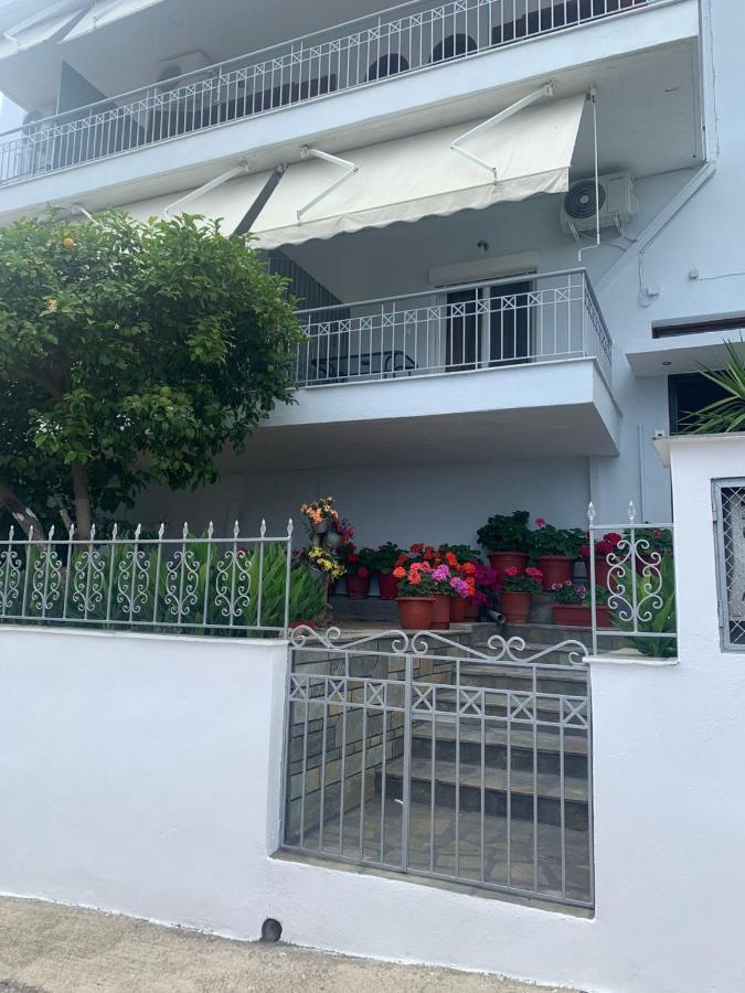 Anna House 4 Hotel Sarti Luaran gambar